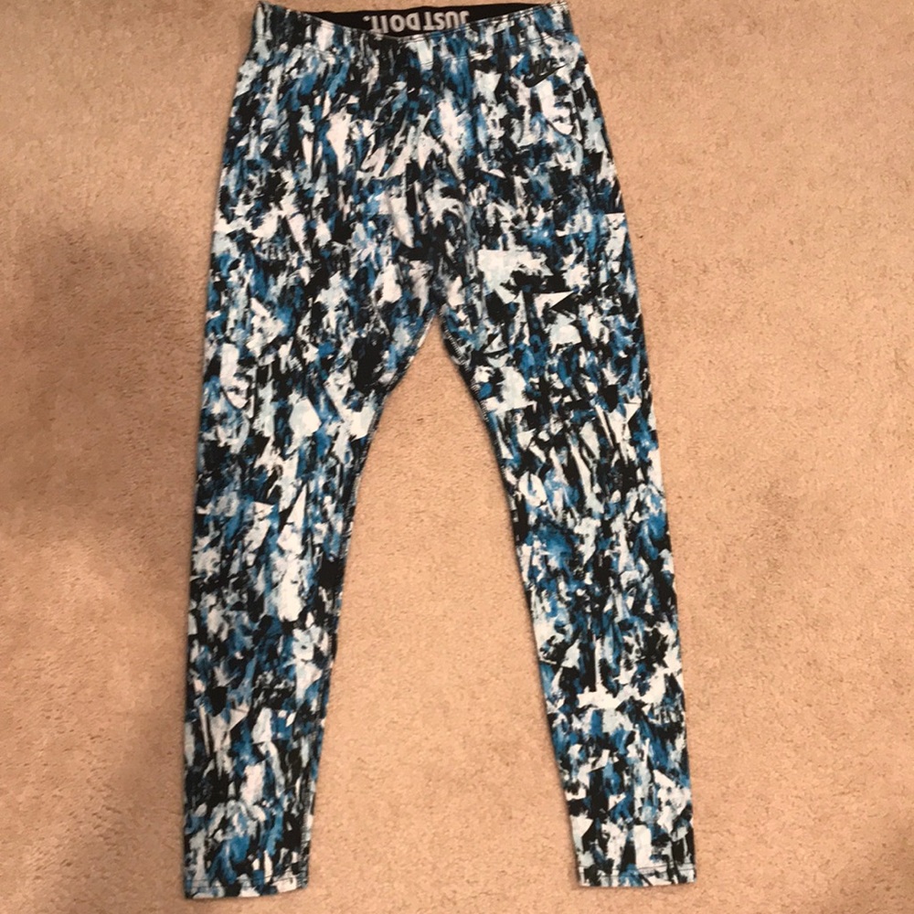 Nike Women’s Workout Leggings